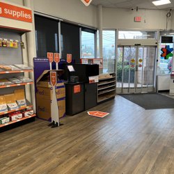 FedEx Office Print & Ship Center
