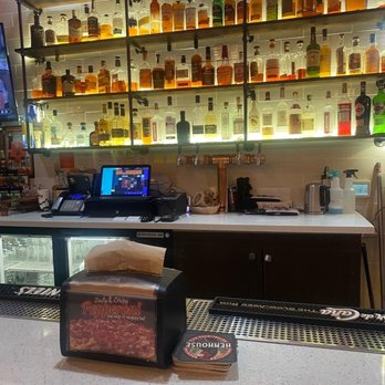 Mountain Mike's Pizza - The bar - Pizza Near Me - Santa Rosa, California Mountain Mike's Pizza - The bar - Pizza Near Me - Santa Rosa, California