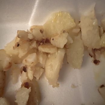 Carolyn's Cafe - Disappointing plain, unseasoned supposed "country style" potatoes - Breakfast & Brunch Near Me - Redlands, California Carolyn's Cafe - Disappointing plain, unseasoned supposed "country style" potatoes - Breakfast & Brunch Near Me - Redlands, California