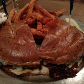 Jessop's Tavern - Pastrami Sammy - American Near Me - New Castle, Delaware