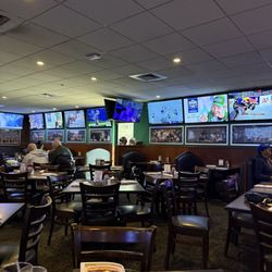 Duffy's Sports Grill - Inside