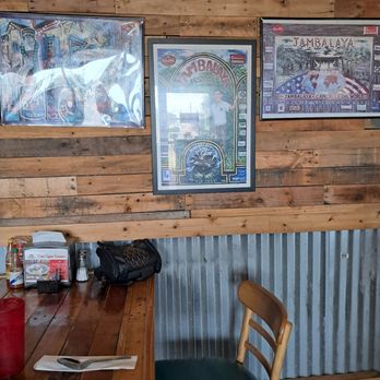 Parrain's Jambalaya Kitchen - Table - Cajun/Creole Near Me - Biloxi, Mississippi Parrain's Jambalaya Kitchen - Table - Cajun/Creole Near Me - Biloxi, Mississippi