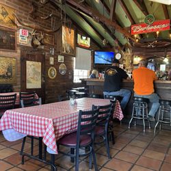 Wagon Wheel Saloon - The bar