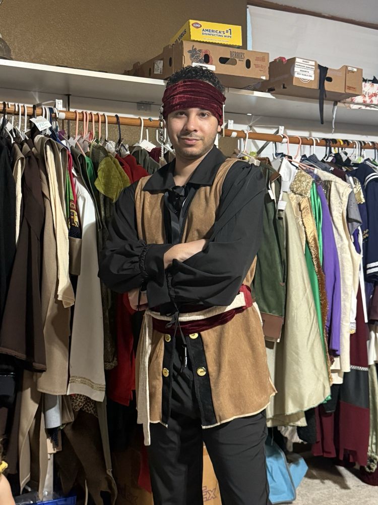 Halloween Costumes By Inge Logo