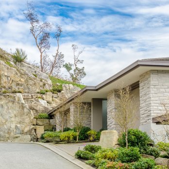 Susan Chase Group - Single story home in Laguna Niguel - Real Estate Agents Near Me - Dana Point, California Susan Chase Group - Single story home in Laguna Niguel - Real Estate Agents Near Me - Dana Point, California