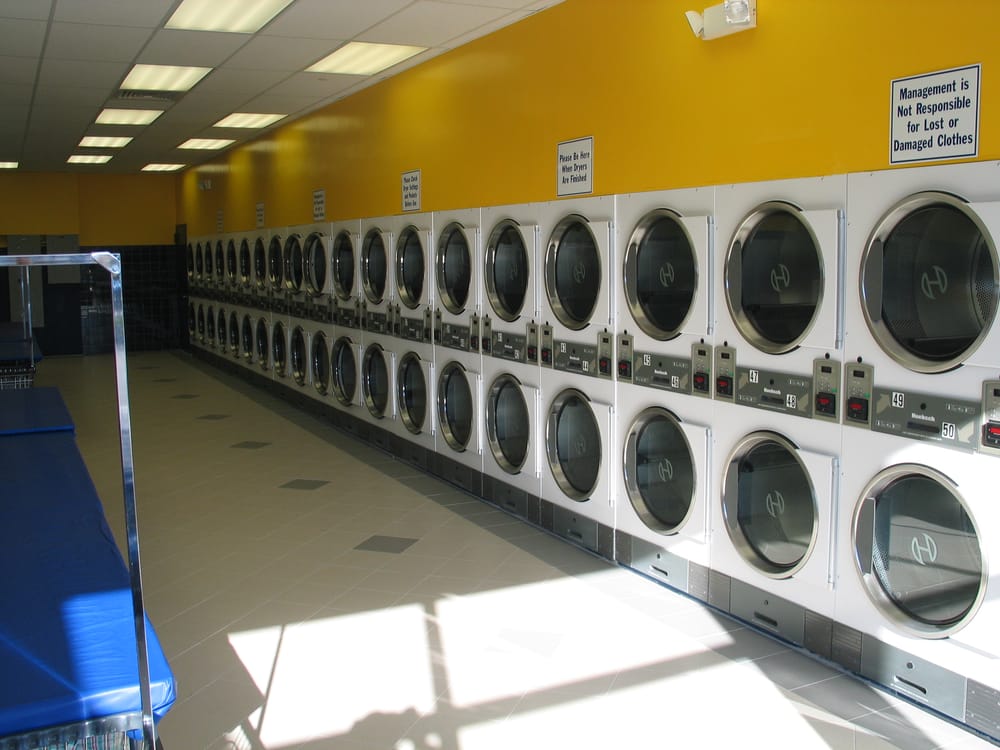 SUPER SAVER LAUNDROMAT Updated August 2024 1954 Main St, Hartford