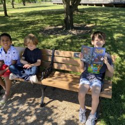 A To Z Kids - St. Charles - Field trip to Main Street St. Charles to explore Missouri's history and to read outdoors.