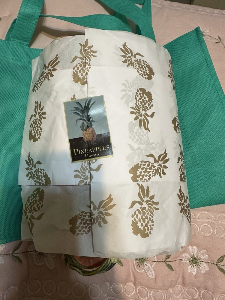 Pineapples Boutique
