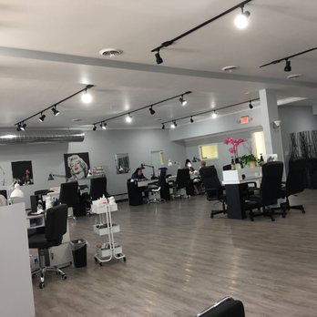 Black & White Nail Spa - Great style! - Nail Salons Near Me - Green Bay, Wisconsin Black & White Nail Spa - Great style! - Nail Salons Near Me - Green Bay, Wisconsin