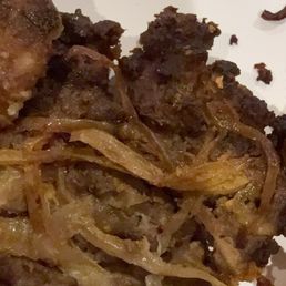 Where is the oxtail and sauce? Where is the oxtail and sauce?