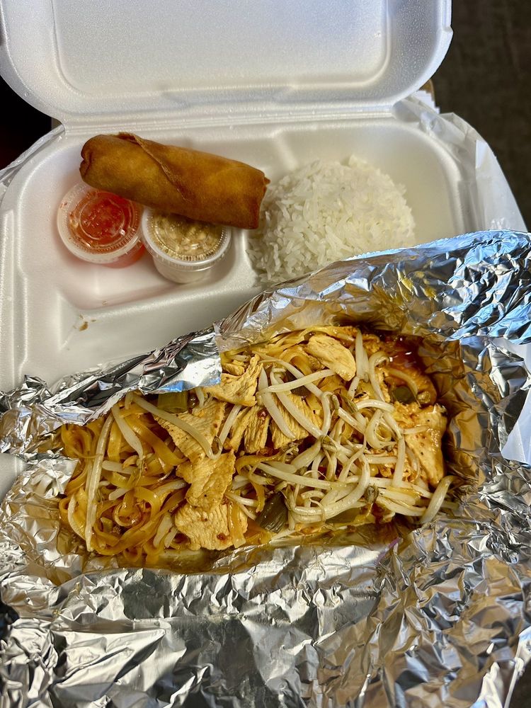 THAI BASIL RESTAURANT Updated October 2024 149 Photos & 347 Reviews 1423 E Noble Ave