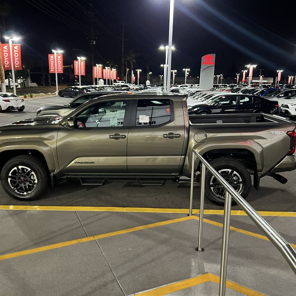 Toyota of Riverside - Auto Repair Near Me - Riverside, California Toyota of Riverside - Auto Repair Near Me - Riverside, California