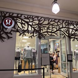 lululemon athletica