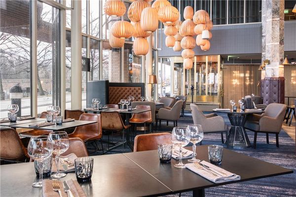 Hilton Helsinki Strand by null