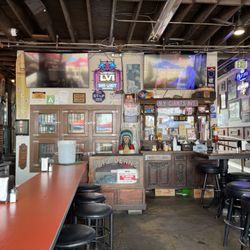 Big Dean's Ocean Front Cafe - Interior
