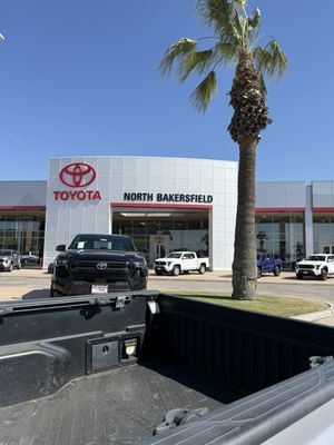NORTH BAKERSFIELD TOYOTA - Updated August 2025 - 78 Photos & 313 ...
