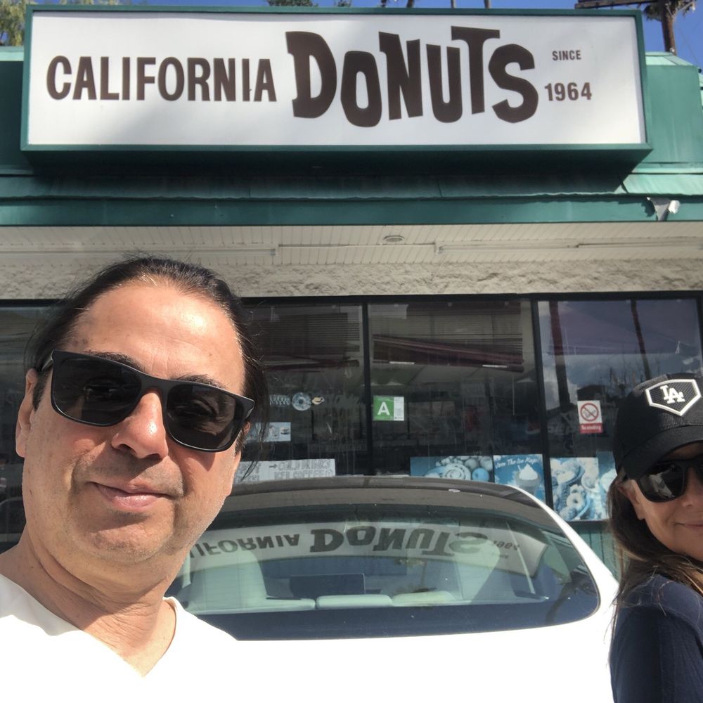 California Donuts - Old school since 1964 - Donuts Near Me - Los Angeles, California