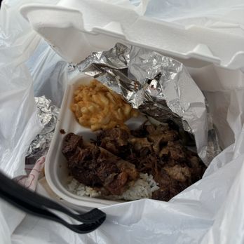 Finga Lickin Chicken - Soul Food Near Me - Columbia, South Carolina