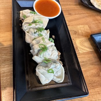 Dough Zone Dumpling House - Seattle ID - Chicken Wontons with sweet sauce - Shanghainese Near Me - Seattle, Washington Dough Zone Dumpling House - Seattle ID - Chicken Wontons with sweet sauce - Shanghainese Near Me - Seattle, Washington