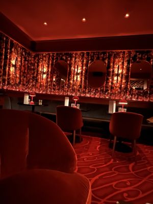 So & So's Neighborhood Piano Bar by null