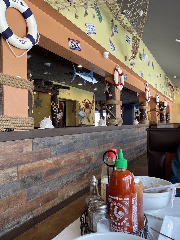 THE KING CRAB SHACK 5265 N Port Washington Rd, Glendale, Wisconsin