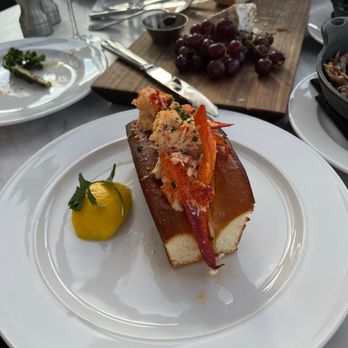RH Rooftop Restaurant at RH Dallas - Lobster roll - American Near Me - Dallas, Texas RH Rooftop Restaurant at RH Dallas - Lobster roll - American Near Me - Dallas, Texas