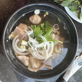IndoViet - #PHO4- WELL DONE (Falda, Pecho, & Abodigas Res) - Vietnamese Near Me - Baltimore, Maryland