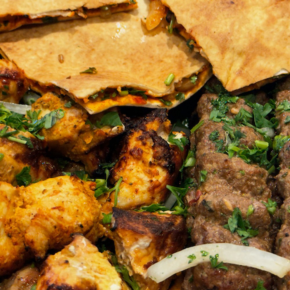 Castillo Shawarma - Mix BBQ - Mediterranean Near Me - St. Catharines, Ontario Castillo Shawarma - Mix BBQ - Mediterranean Near Me - St. Catharines, Ontario