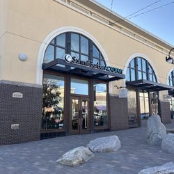 Summit Barber Academy - Outside