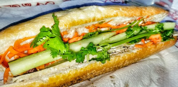 Banh Mi Saigon by null