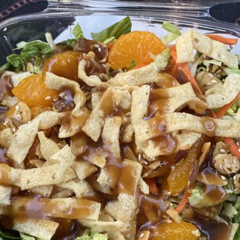 Croutons - Mandarin Chicken Salad - Sandwiches Near Me - Irvine, California