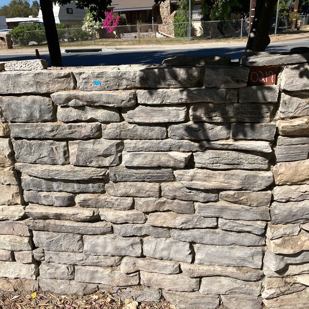 Riverside Stone Veneer - This is what I was suppose to get. Mind you this sample has likely been outdoors and weathered for years. - Building Supplies Near Me - Riverside, California Riverside Stone Veneer - This is what I was suppose to get. Mind you this sample has likely been outdoors and weathered for years. - Building Supplies Near Me - Riverside, California