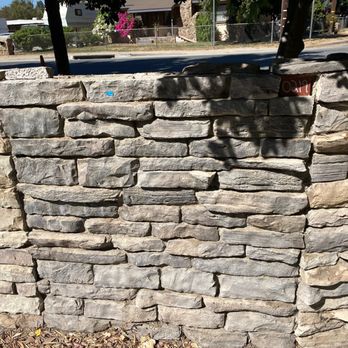 Riverside Stone Veneer - This is what I was suppose to get. Mind you this sample has likely been outdoors and weathered for years. - Building Supplies Near Me - Riverside, California