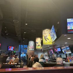 Oggi's Sports | Brewhouse |Pizza