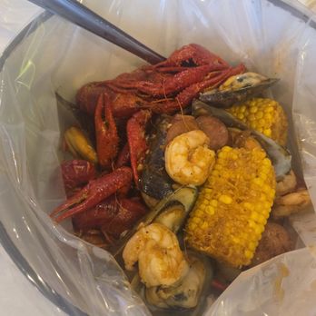 The Submarine Crab - Combo 1 - Cajun/Creole Near Me - Garden Grove, California The Submarine Crab - Combo 1 - Cajun/Creole Near Me - Garden Grove, California