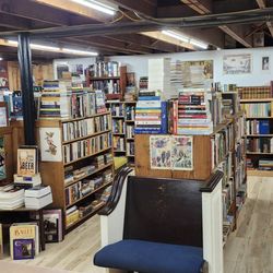 Greg's Used Books