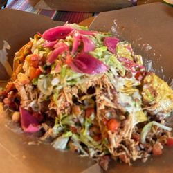 The Guac Box - Chicken Nachos (yummmm)