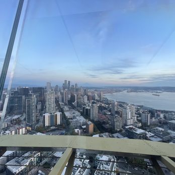 Space Needle - Landmarks & Historical Buildings Near Me - Seattle, Washington Space Needle - Landmarks & Historical Buildings Near Me - Seattle, Washington