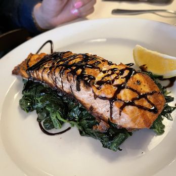 Cara Mia Restaurant - Italian Near Me - Seaford, New York