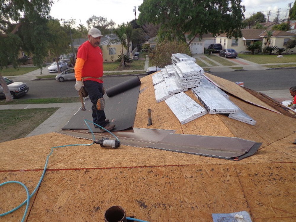 Slide of Capitol Roofing