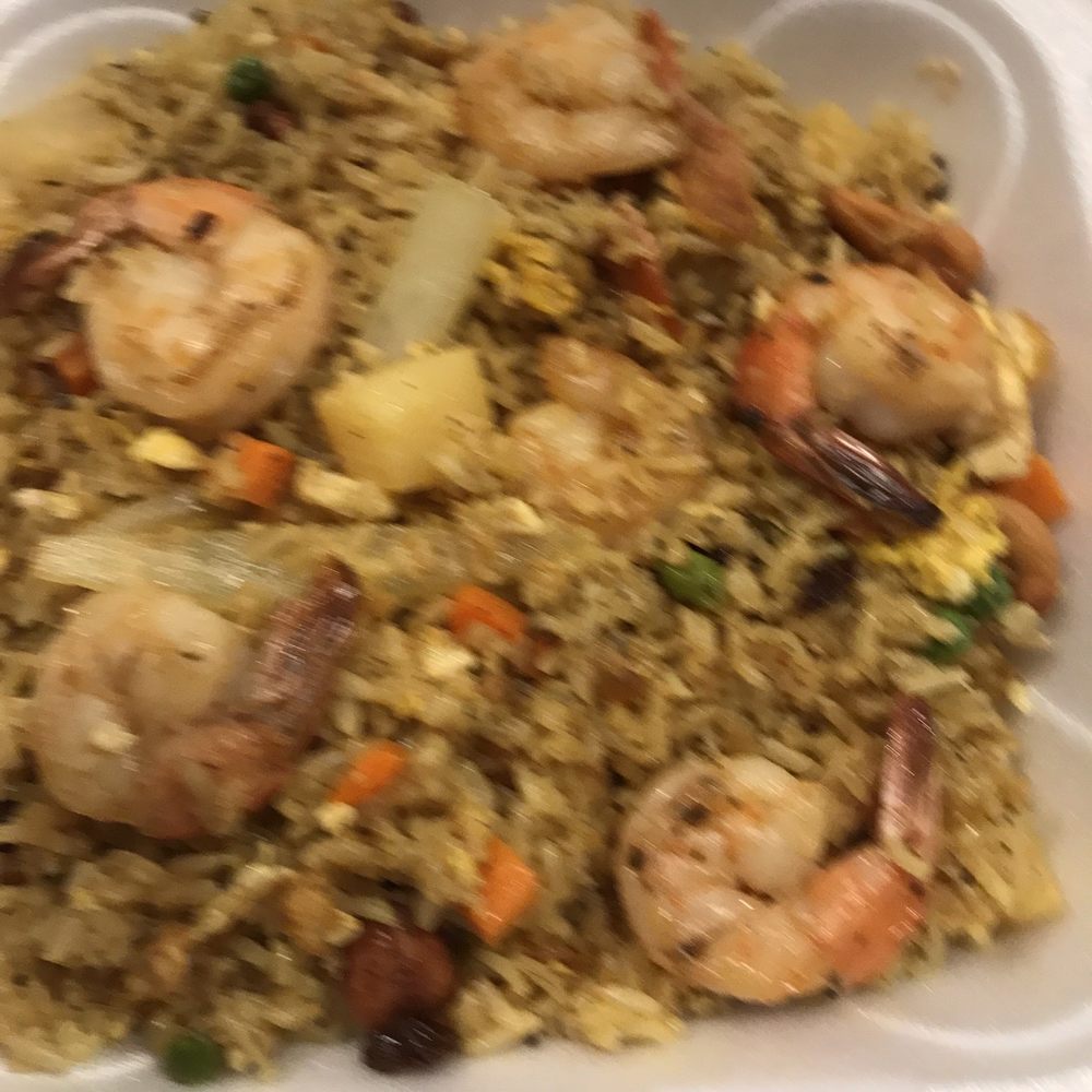 Singha II - Pineapple fried rice (with shrimp) $16.95 for dinner - Thai Near Me - High Point, North Carolina Singha II - Pineapple fried rice (with shrimp) $16.95 for dinner - Thai Near Me - High Point, North Carolina