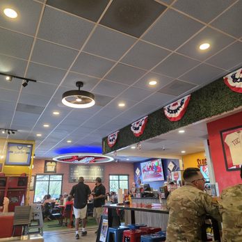 Sluggers - Pizza Near Me - Tucson, Arizona Sluggers - Pizza Near Me - Tucson, Arizona