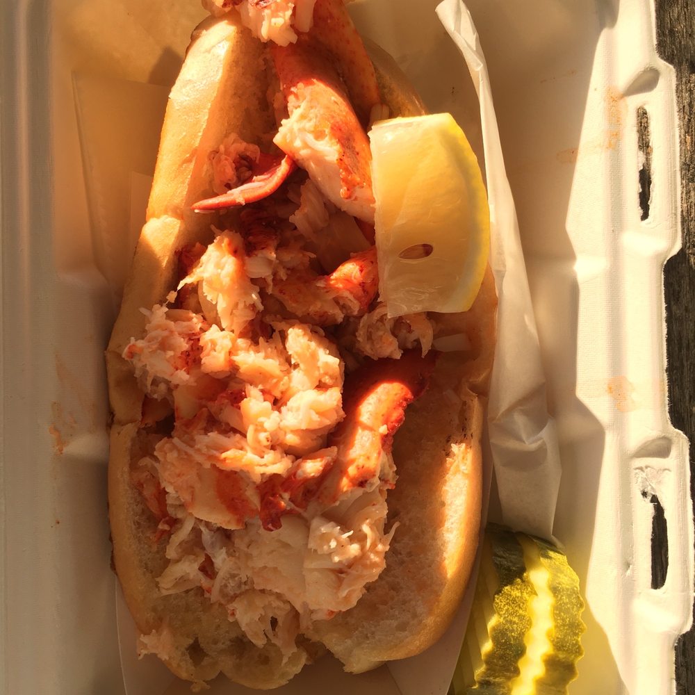 The Clam Castle - Lobster roll - Seafood Near Me - Madison, Connecticut The Clam Castle - Lobster roll - Seafood Near Me - Madison, Connecticut