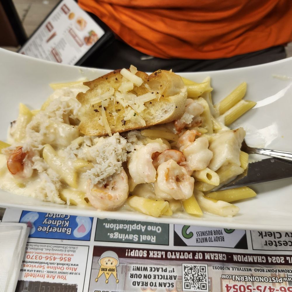 Piston Diner - Seafood Alfredo - Diners Near Me - Westville, New Jersey Piston Diner - Seafood Alfredo - Diners Near Me - Westville, New Jersey