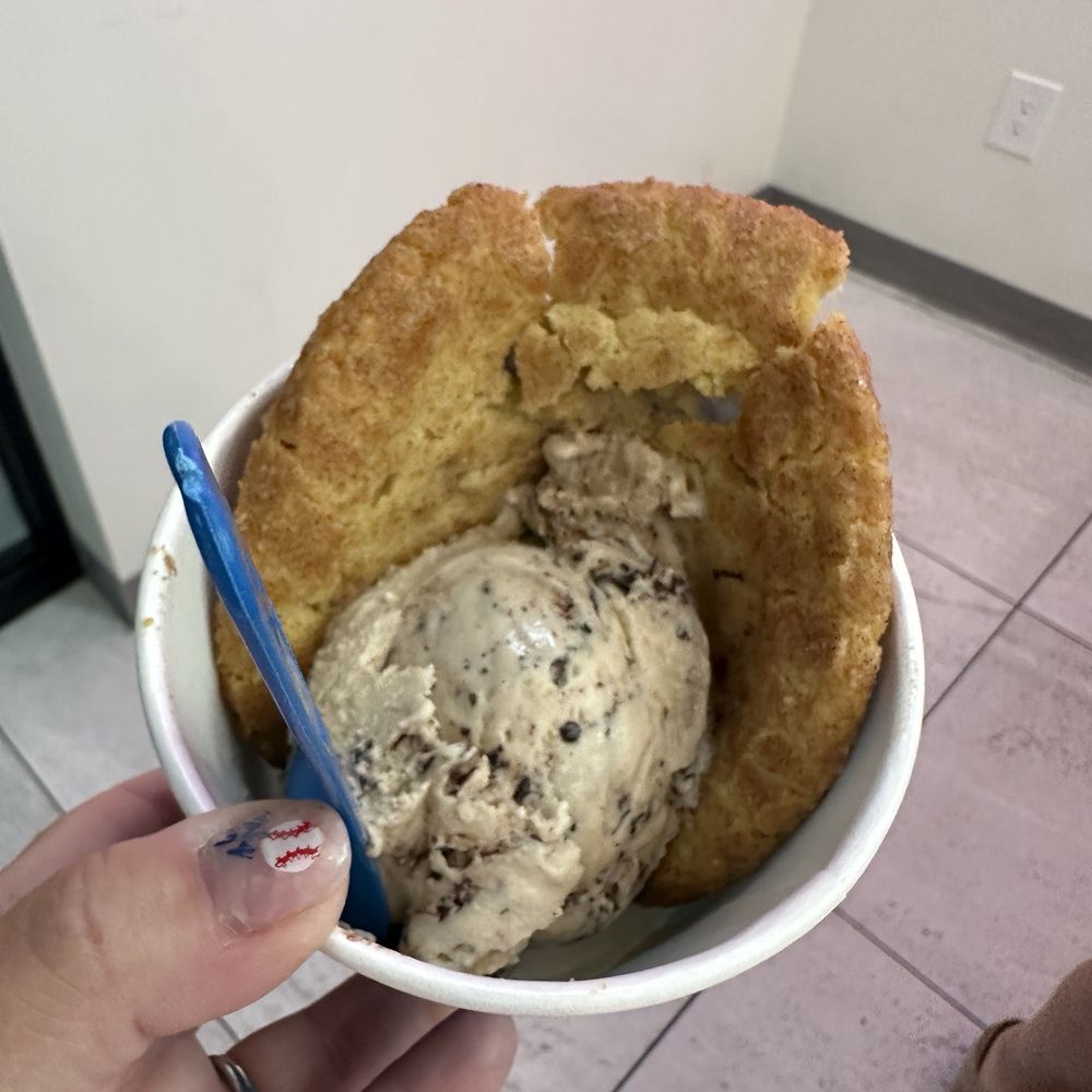 Crzookie - Snickerdoodle cookie and salted caramel ice cream - Desserts Near Me - Huntington Beach, California