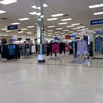 Marshalls Dept Store - Department Stores Near Me - Melville, New York
