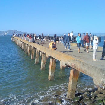 Warming Hut Park Store - Fishing pier outside the hut - Coffee & Tea Near Me - San Francisco, California Warming Hut Park Store - Fishing pier outside the hut - Coffee & Tea Near Me - San Francisco, California