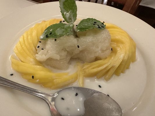 Kinn Kao Northern Thai Kitchen by null