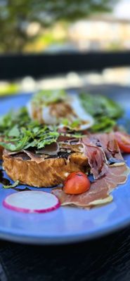 Breakfast Table Steveston by null