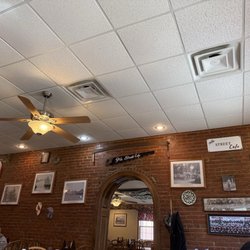 9th Street Cafe